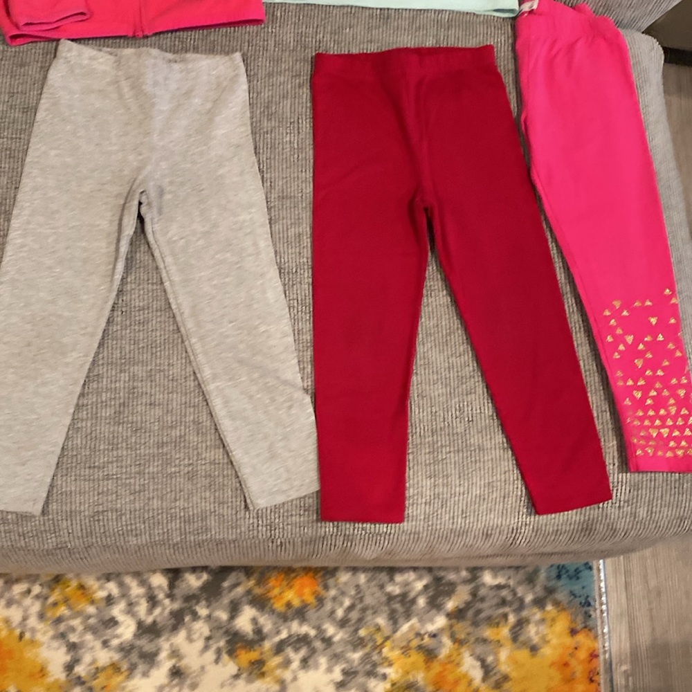 Clothes Bundle ♥️ - Picture 7 of 10